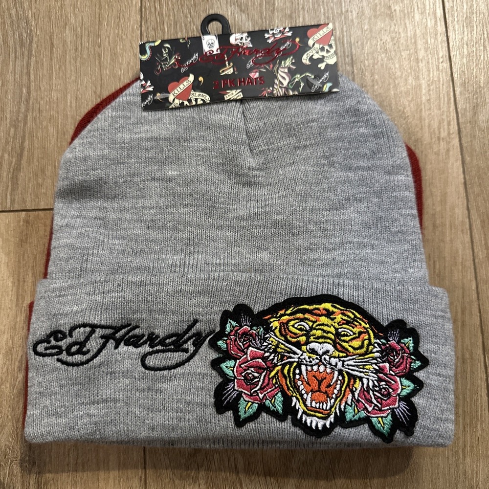 NWT Ed Hardy 2-Pack Beanie‎ Hats Gray & Burgundy Screaming Tiger Embroidered Y2K